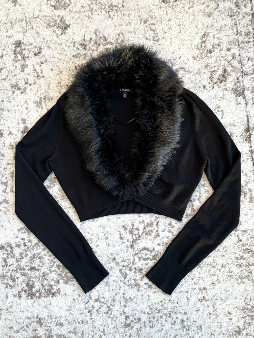 Le Château Removable Faux Fur Collar 90s Inspired Cropped Black Cardigan